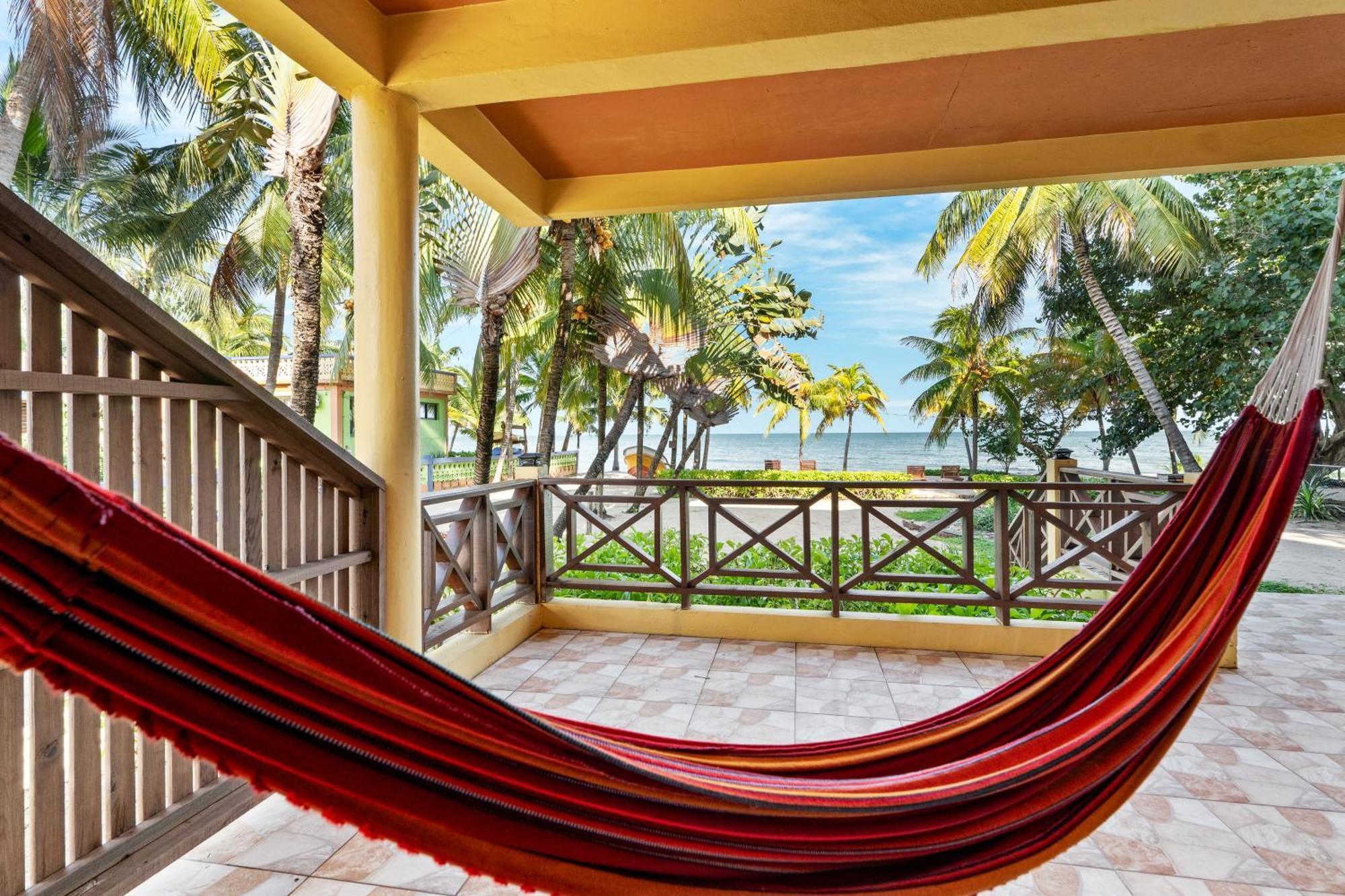 Coconut Row Boutique Hotel Hopkins Chambre photo