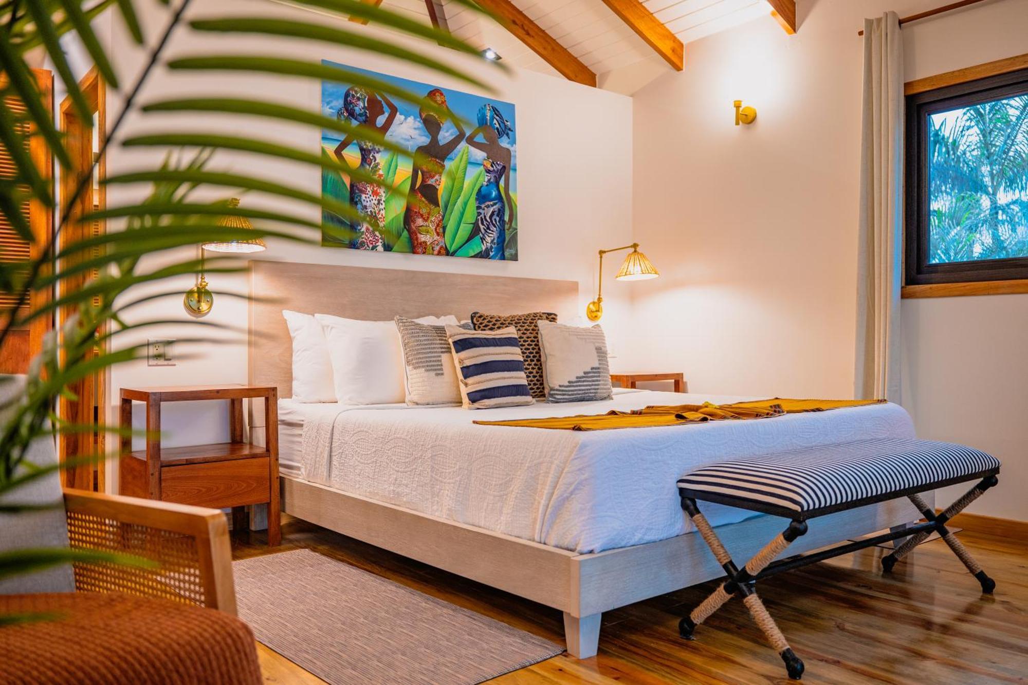 Coconut Row Boutique Hotel Hopkins Extérieur photo